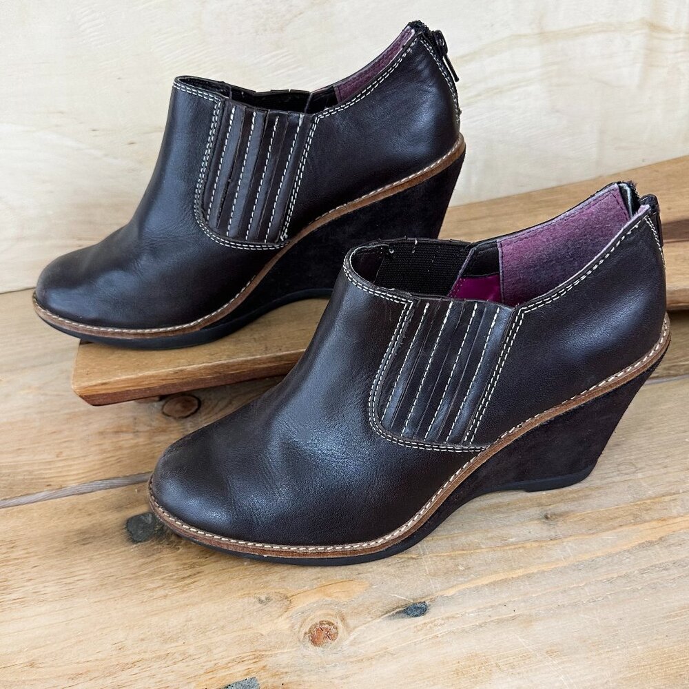 Hush Puppies Leather Wedge Booties Boots Brown 10 Women's